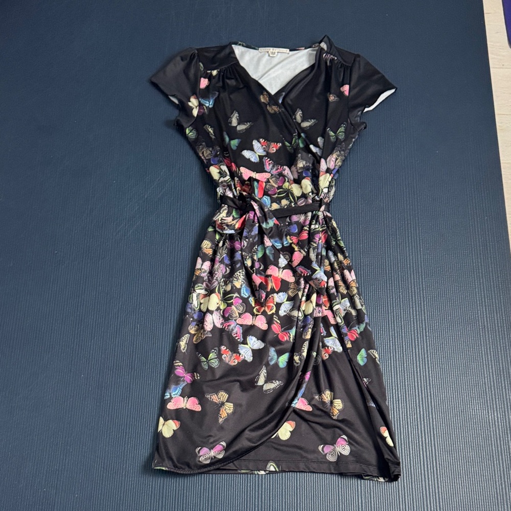 Black Butterfly Print Wrap Midi Dress with Tie Waist, Small 🦋